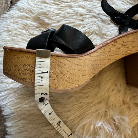 Universal Thread Platform Sandals Womens Size 6 Heels Strappy Black & Tan Pumps - Picture 13 of 15